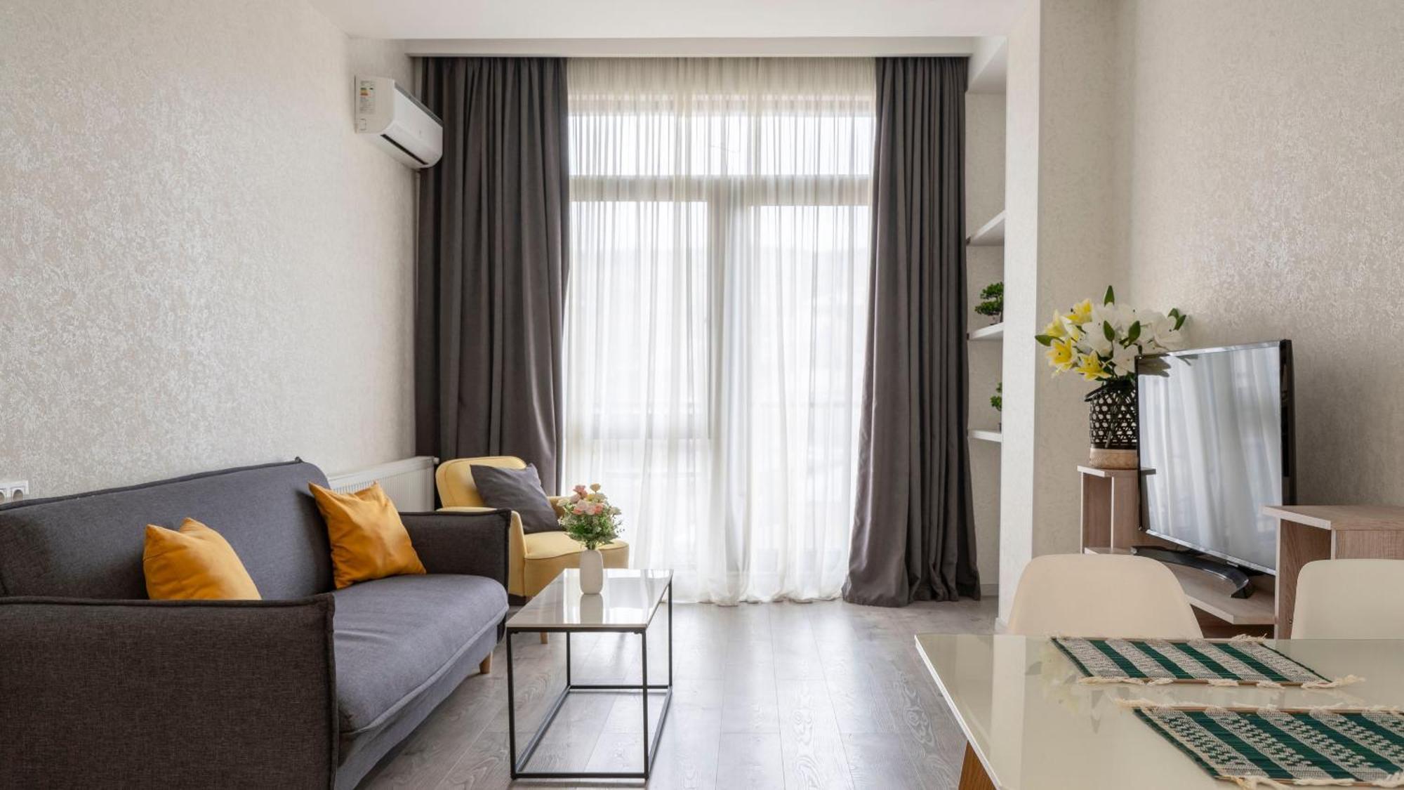 Cozy Apartment In The Heart Of Tbilisi Exterior foto